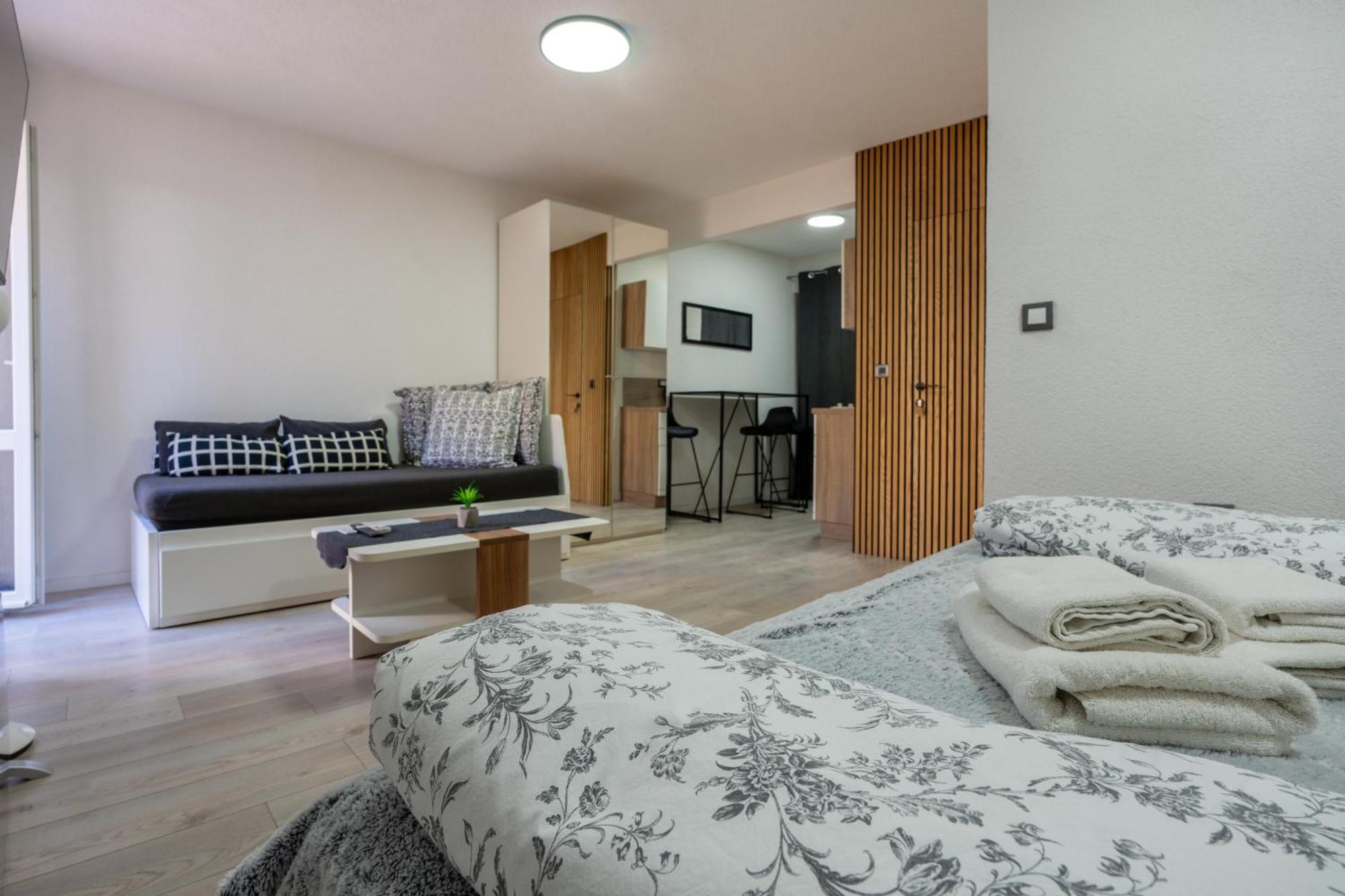 Apartments Villa Sol Ston Eksteriør billede